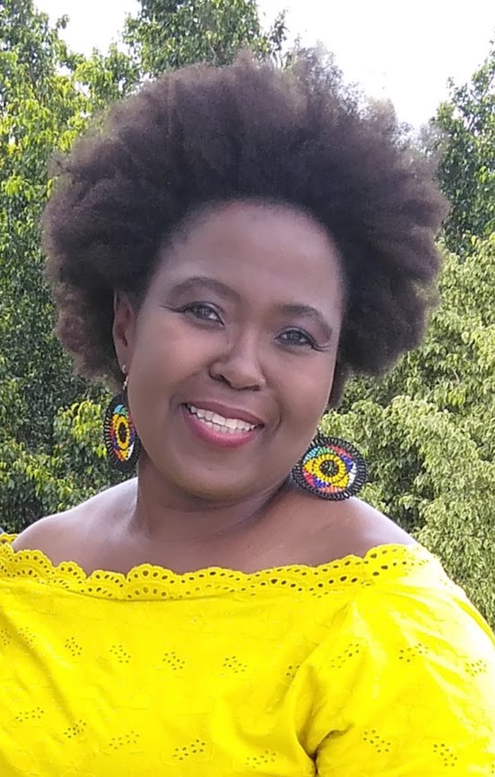 Photo of Nomvuyo Lerato Mzamane in a yellow top